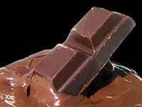 Chocolate pieces and melted chocolate