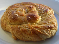 çörek, anise sesame sweet bread